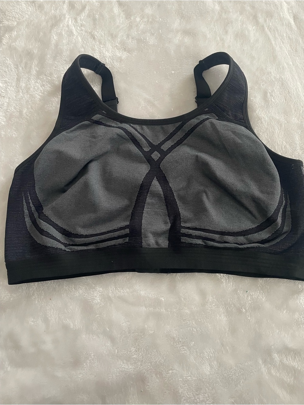 Livi 26/28 adjustable band and straps black gray sports bra plus size 3X